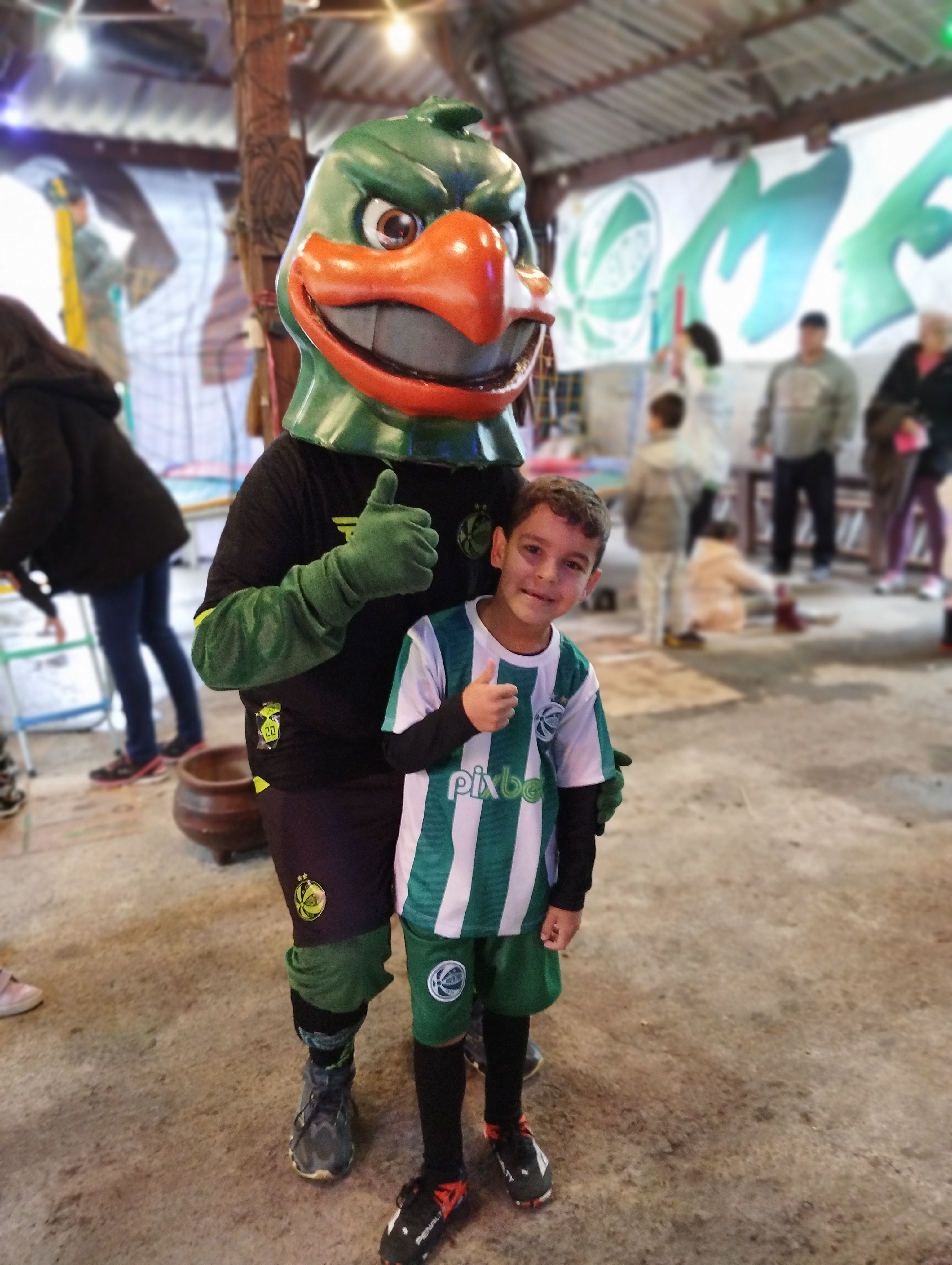 Bola pra Cima